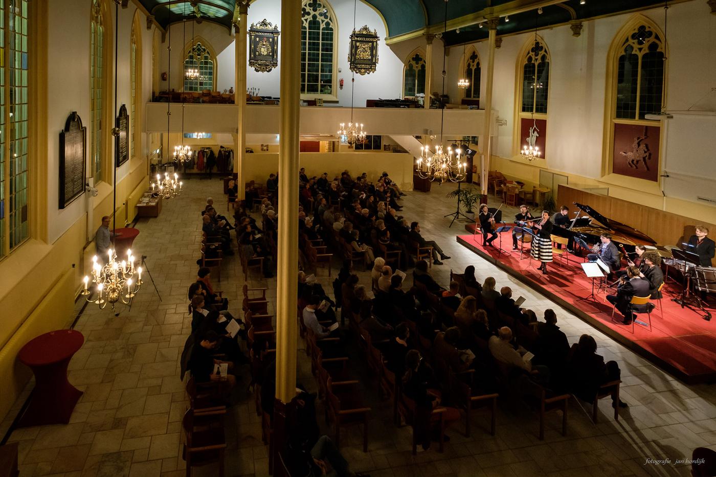 foto van een kamermuziek concert in de Oude kerk Charlois